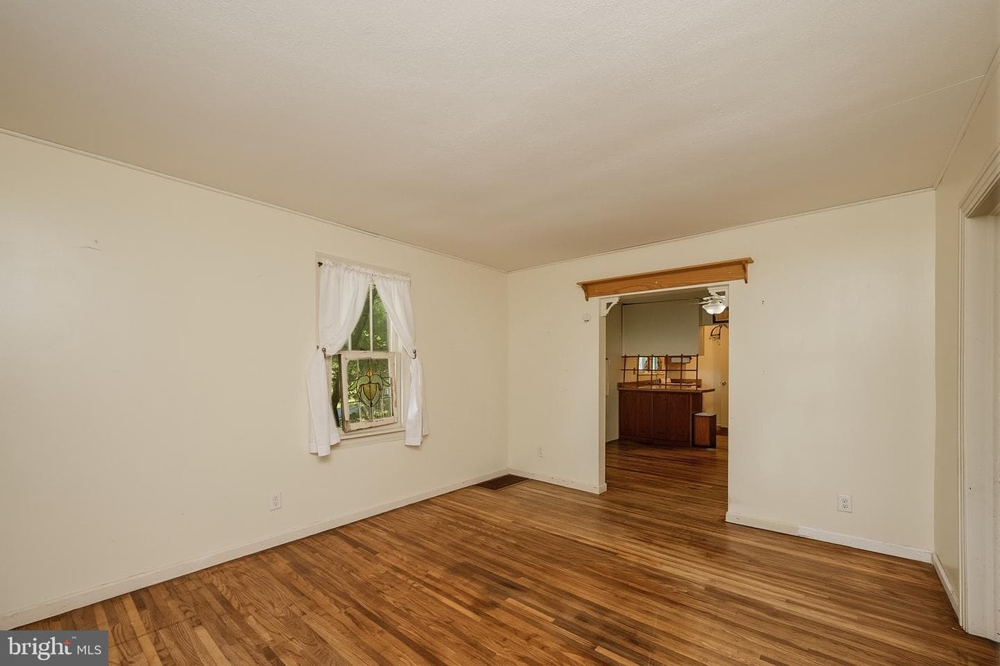 509 E Street photo 13