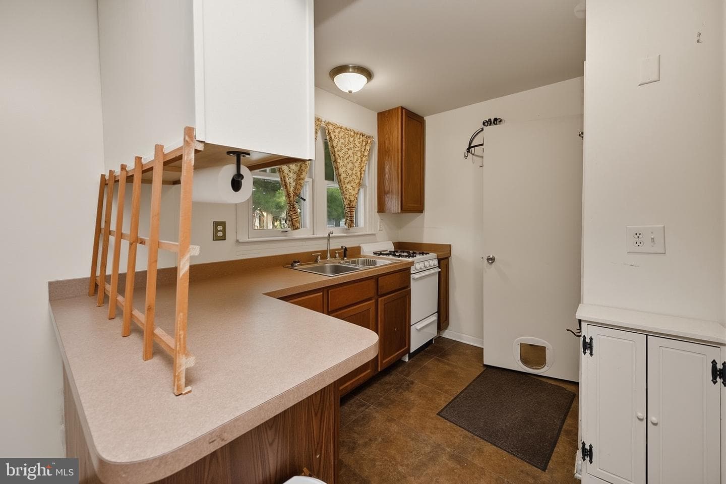 509 E Street photo 21