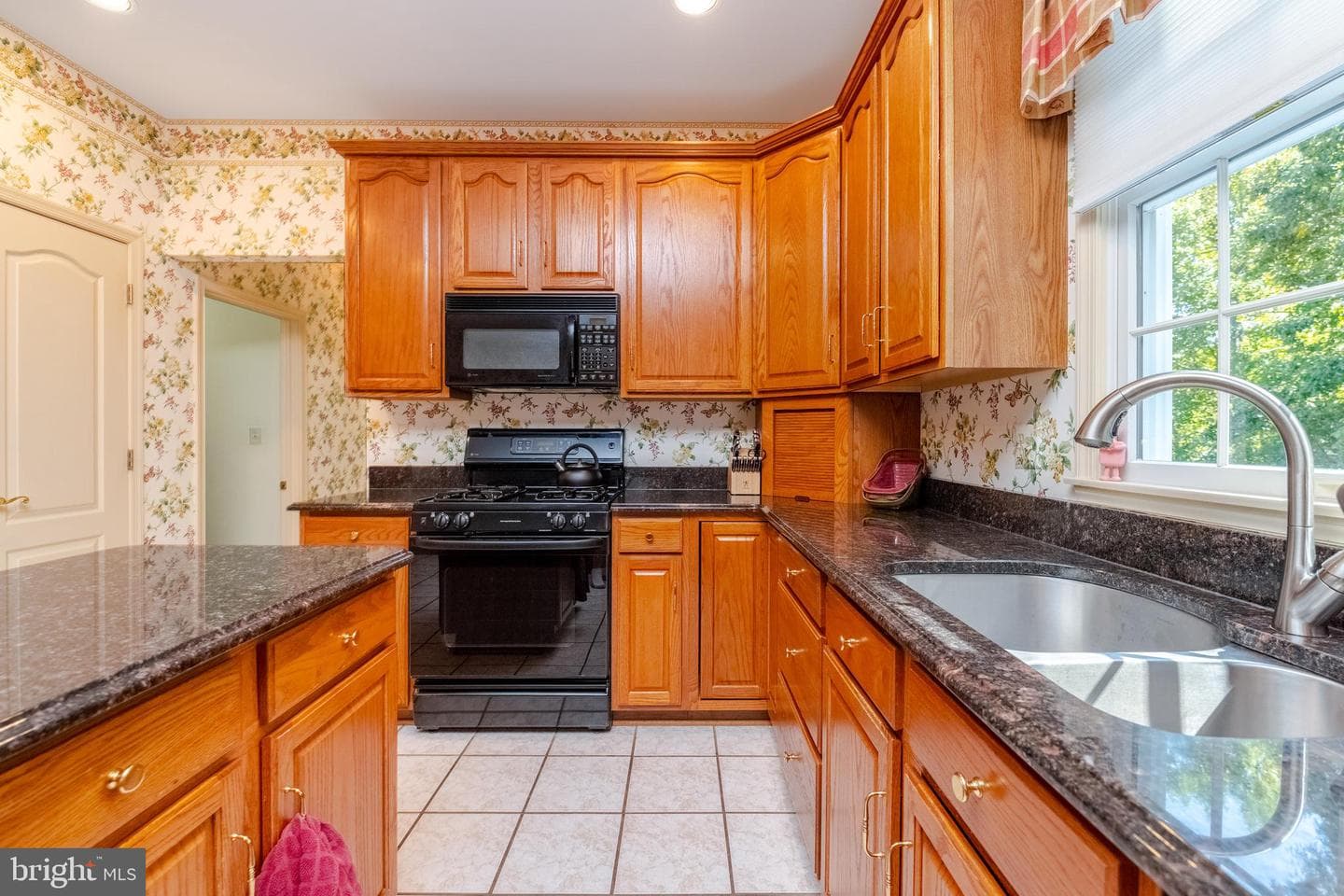 2303 Queensbury Drive photo 29