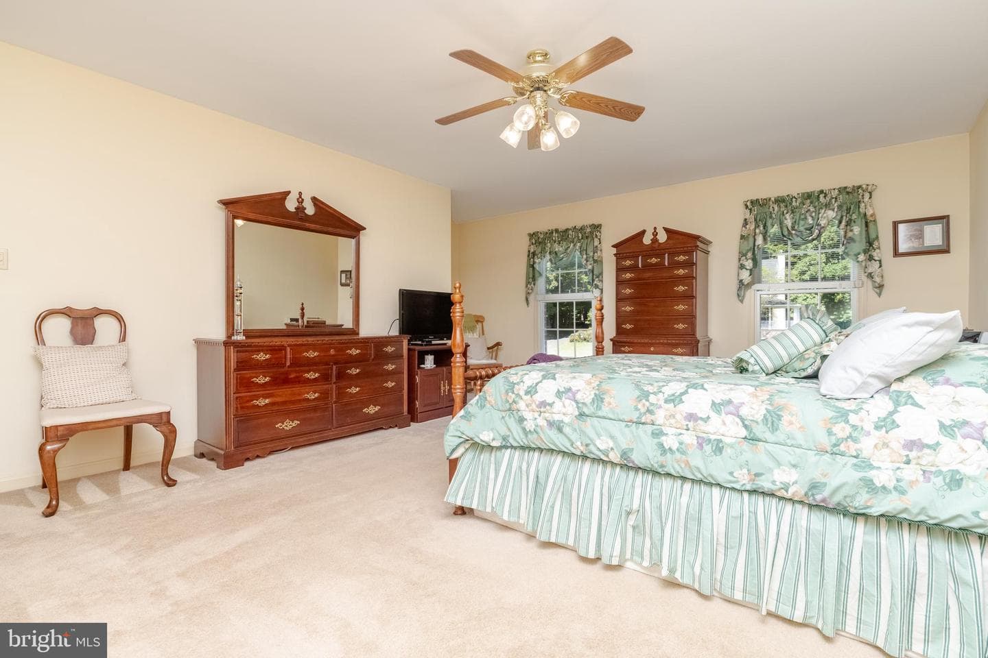 2303 Queensbury Drive photo 35