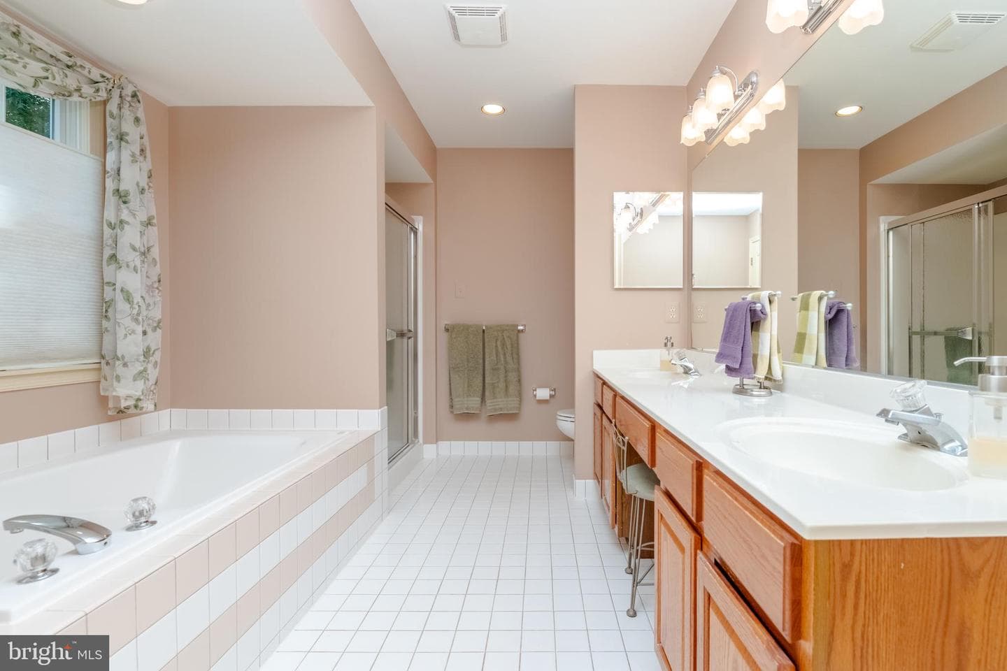 2303 Queensbury Drive photo 38