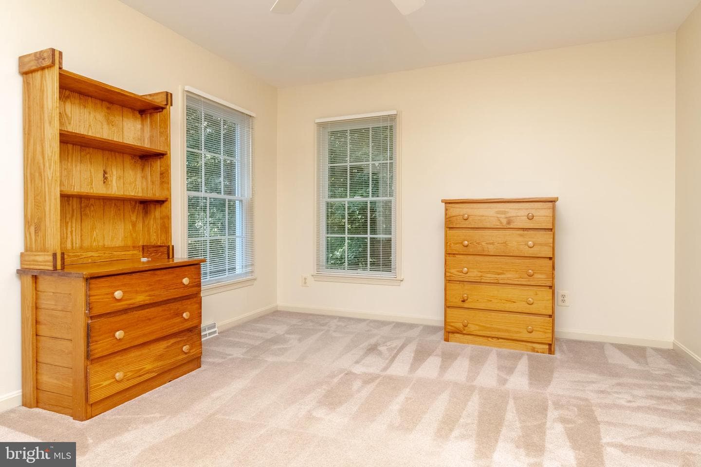 2303 Queensbury Drive photo 44