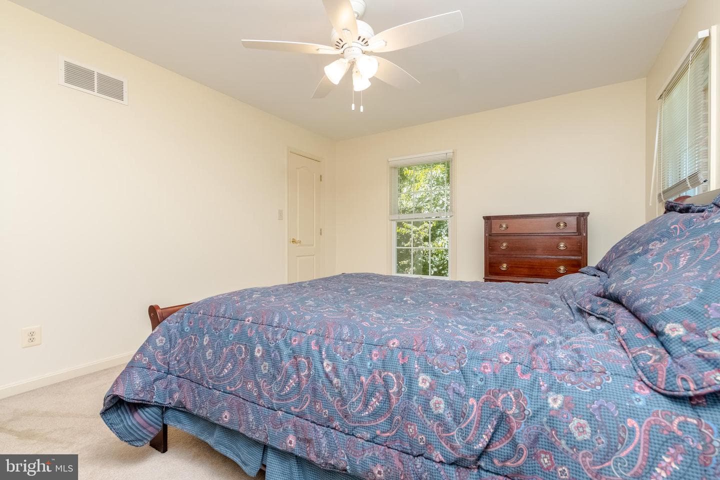 2303 Queensbury Drive photo 48