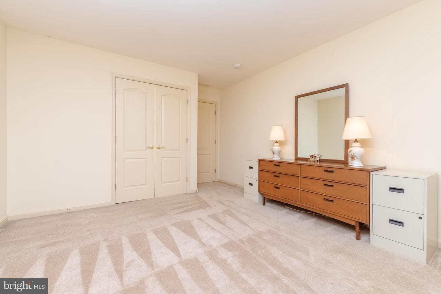 2303 Queensbury Drive photo 54