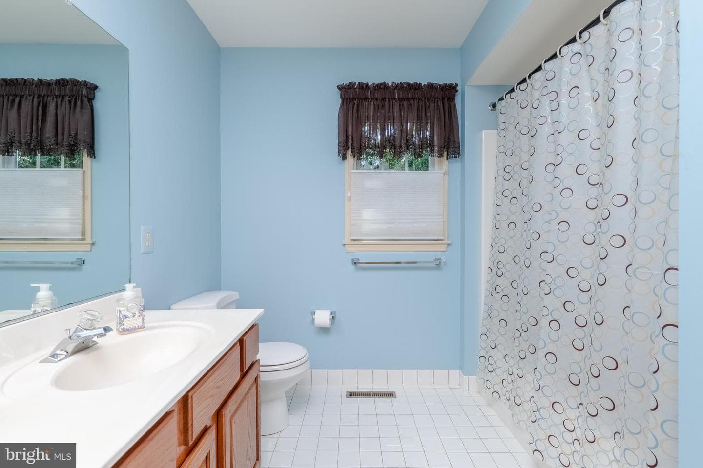 2303 Queensbury Drive photo 56