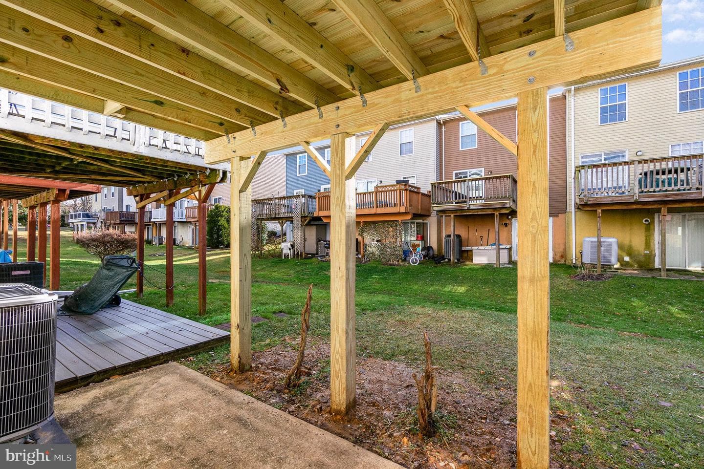 903 Hillswood Road photo 21