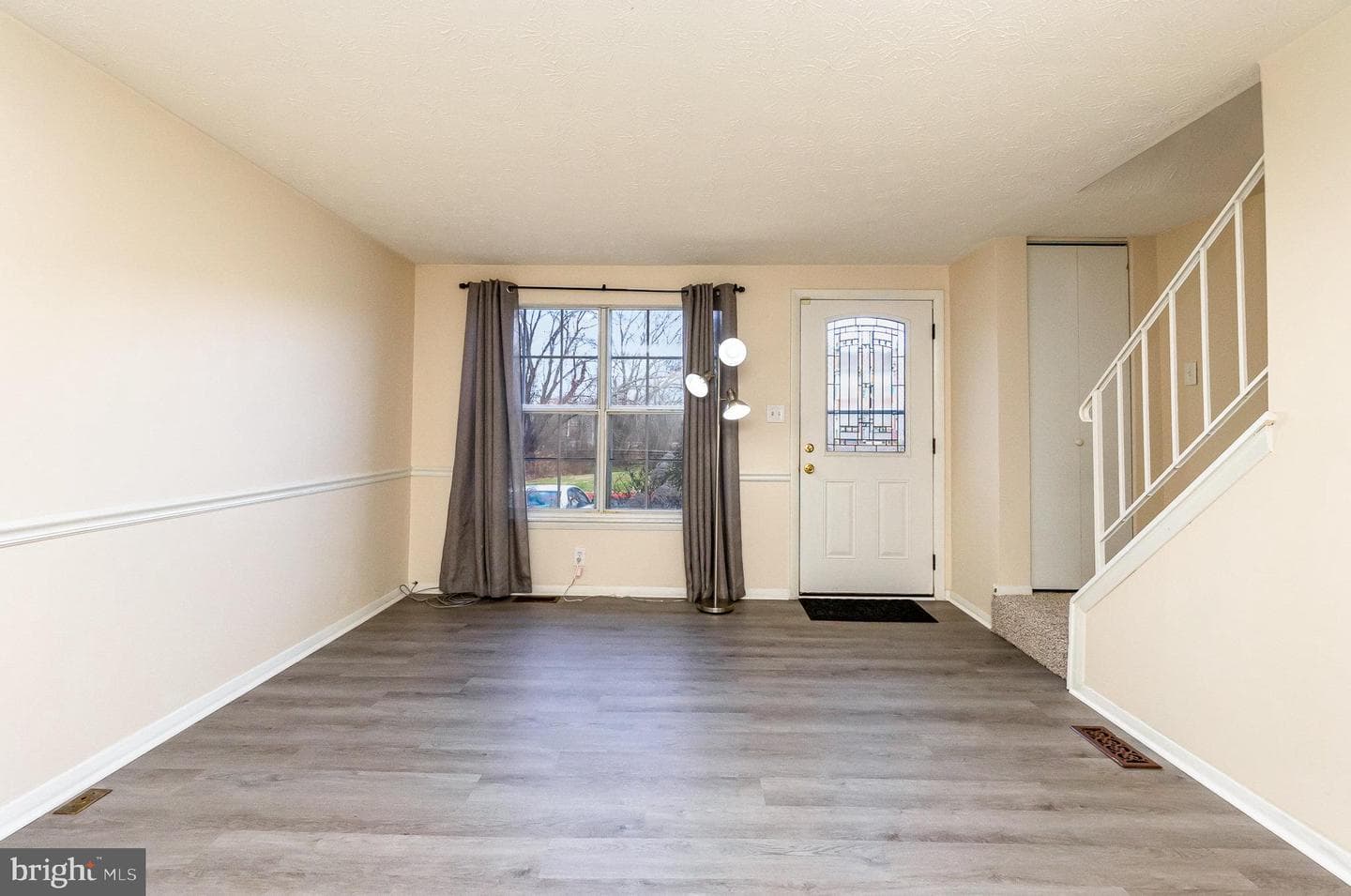 903 Hillswood Road photo 5