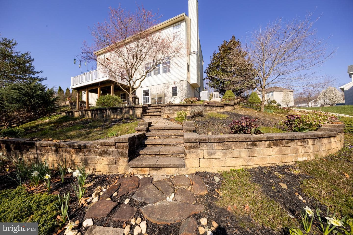 567 Beards Hill Road photo 41