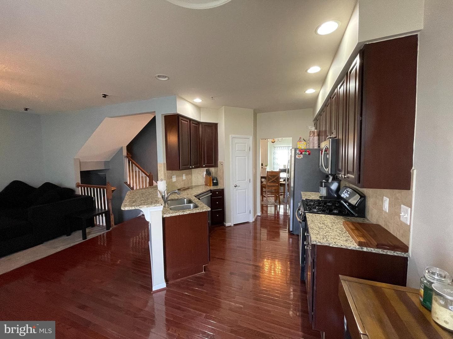 2927 Lomond Place #108 photo 9