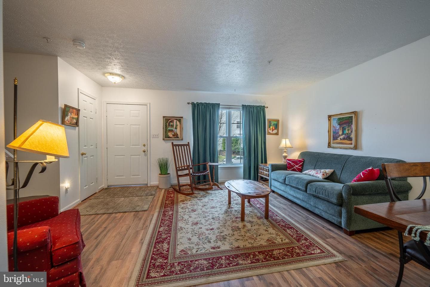 625 Stone Mill Court photo 2