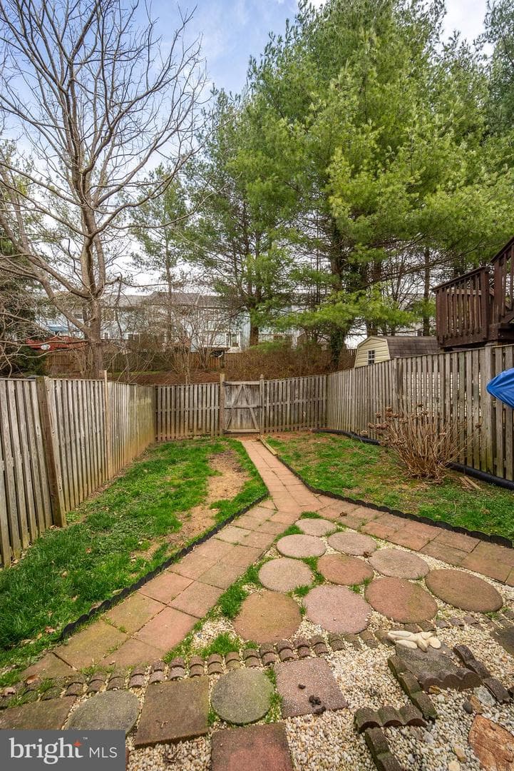 625 Stone Mill Court photo 33