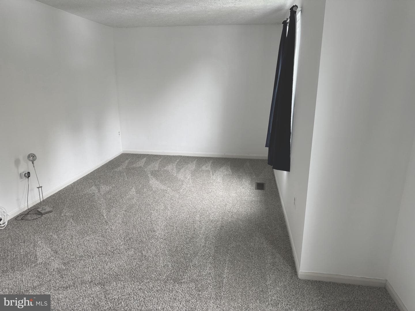 1717 Chesterfield Square photo 35