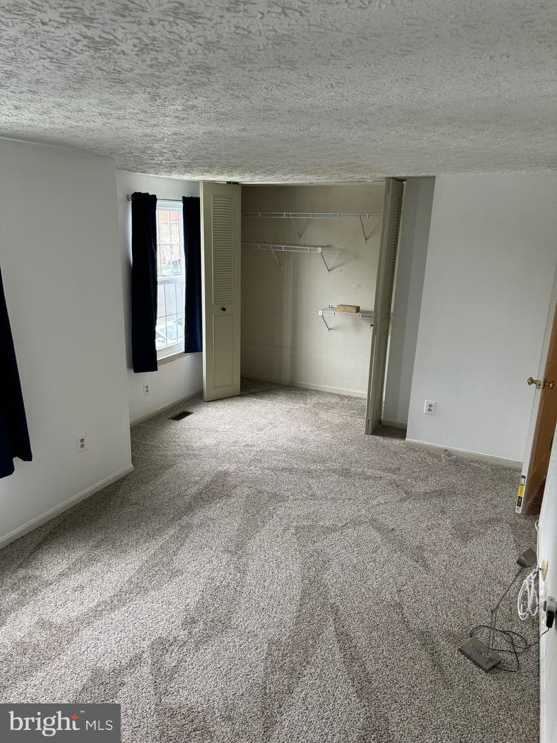 1717 Chesterfield Square photo 38