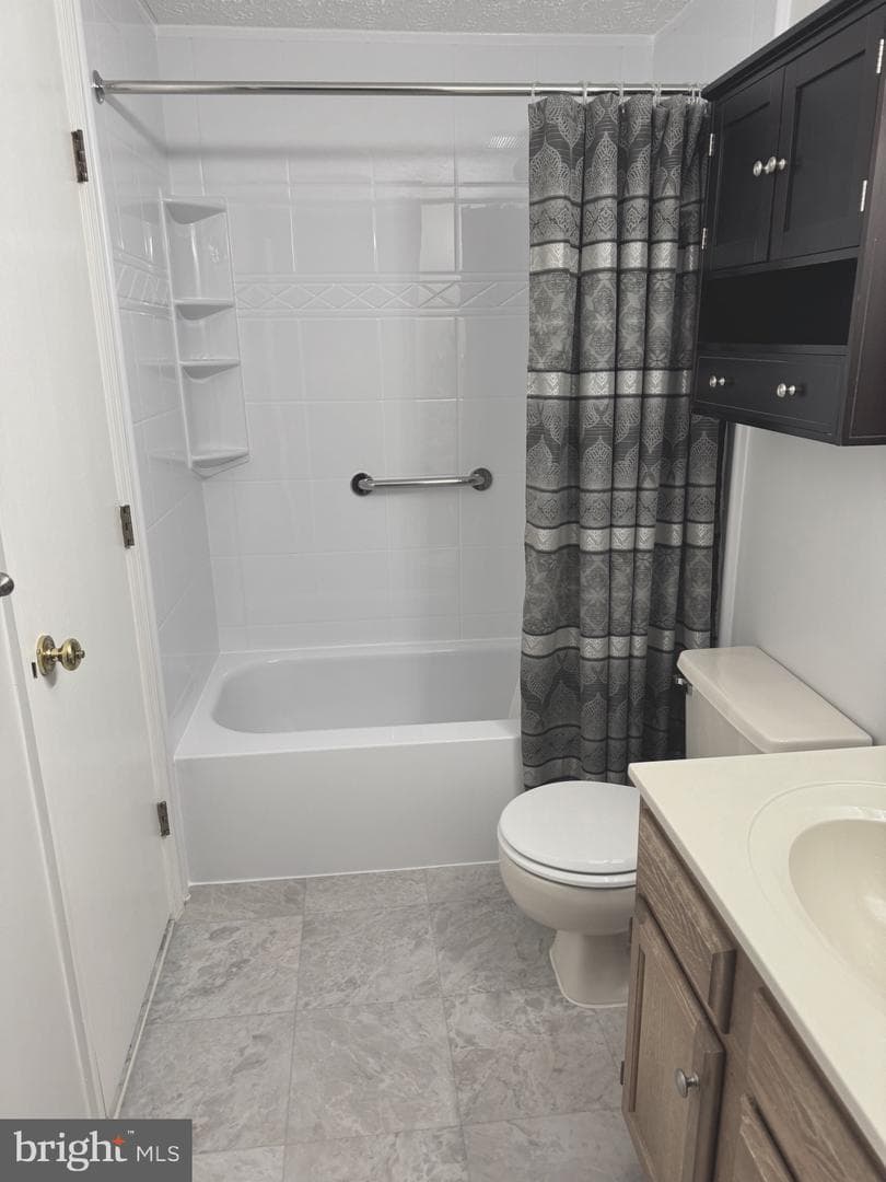 1717 Chesterfield Square photo 42