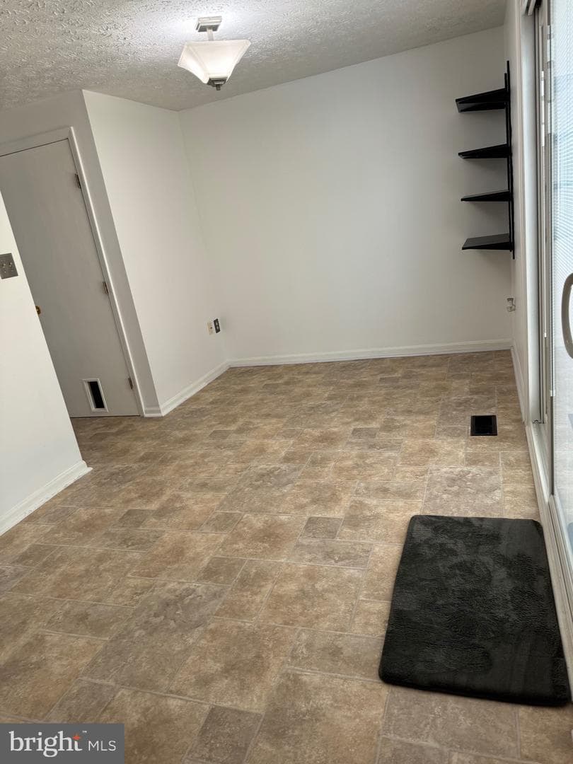 1717 Chesterfield Square photo 69