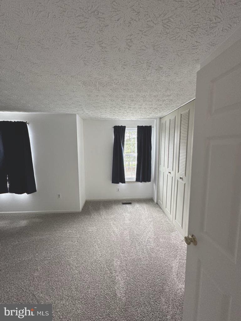 1717 Chesterfield Square photo 83