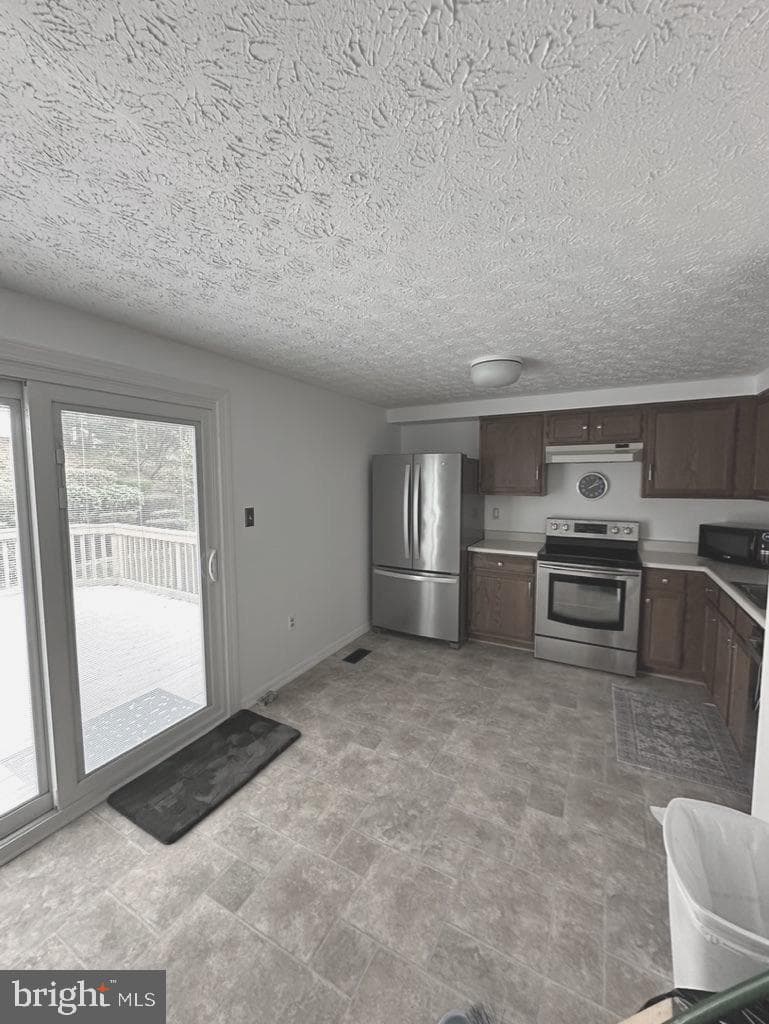 1717 Chesterfield Square photo 84