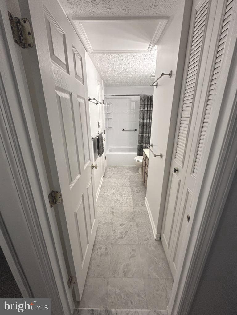1717 Chesterfield Square photo 86