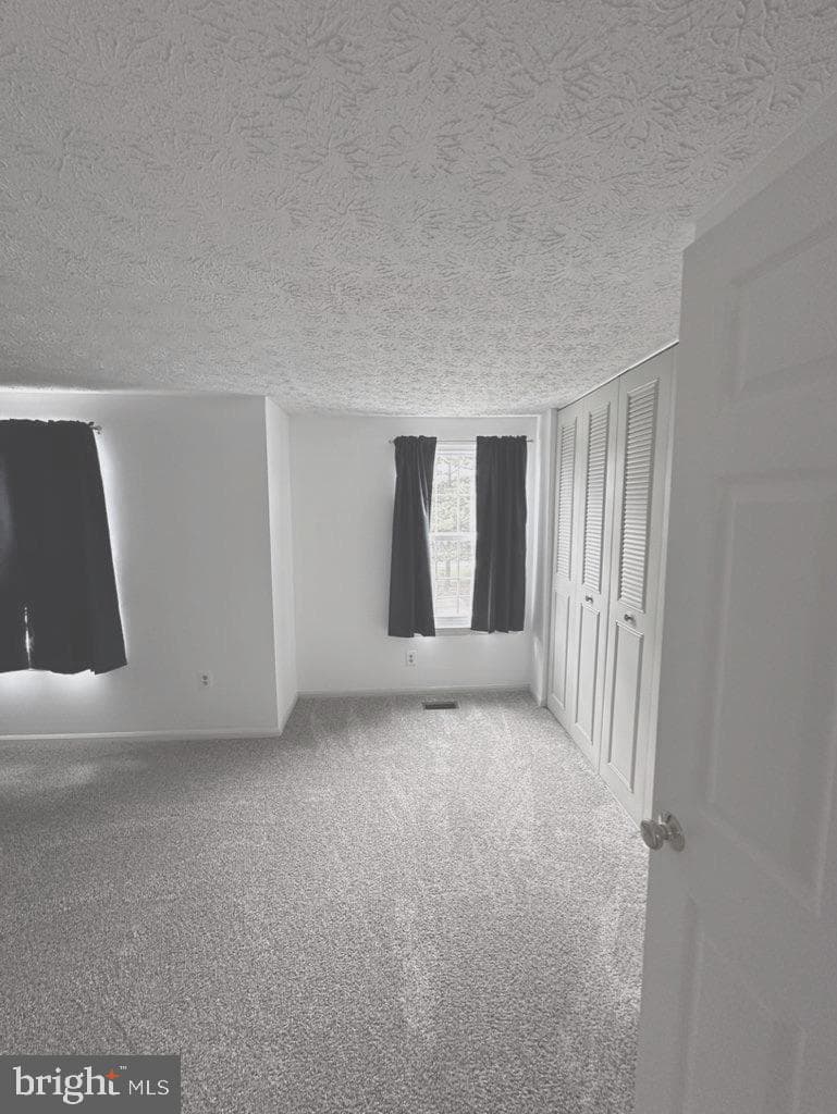 1717 Chesterfield Square photo 92