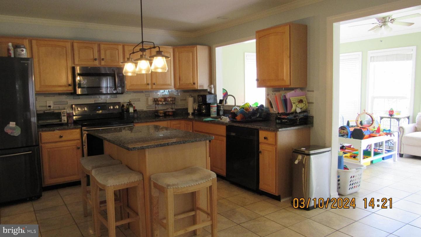 1016 Irwins Choice photo 15