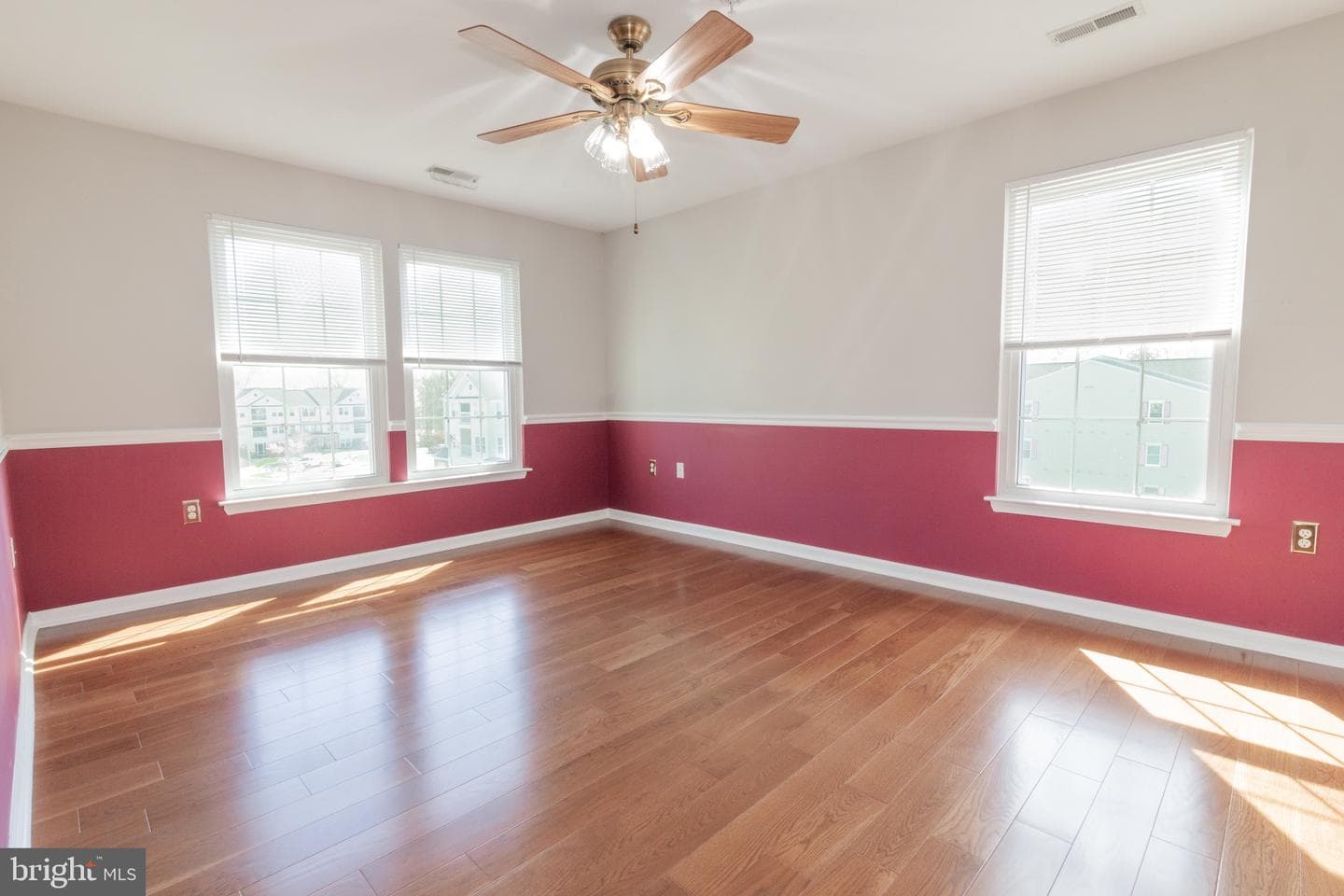 303 Willrich Circle #j photo 21