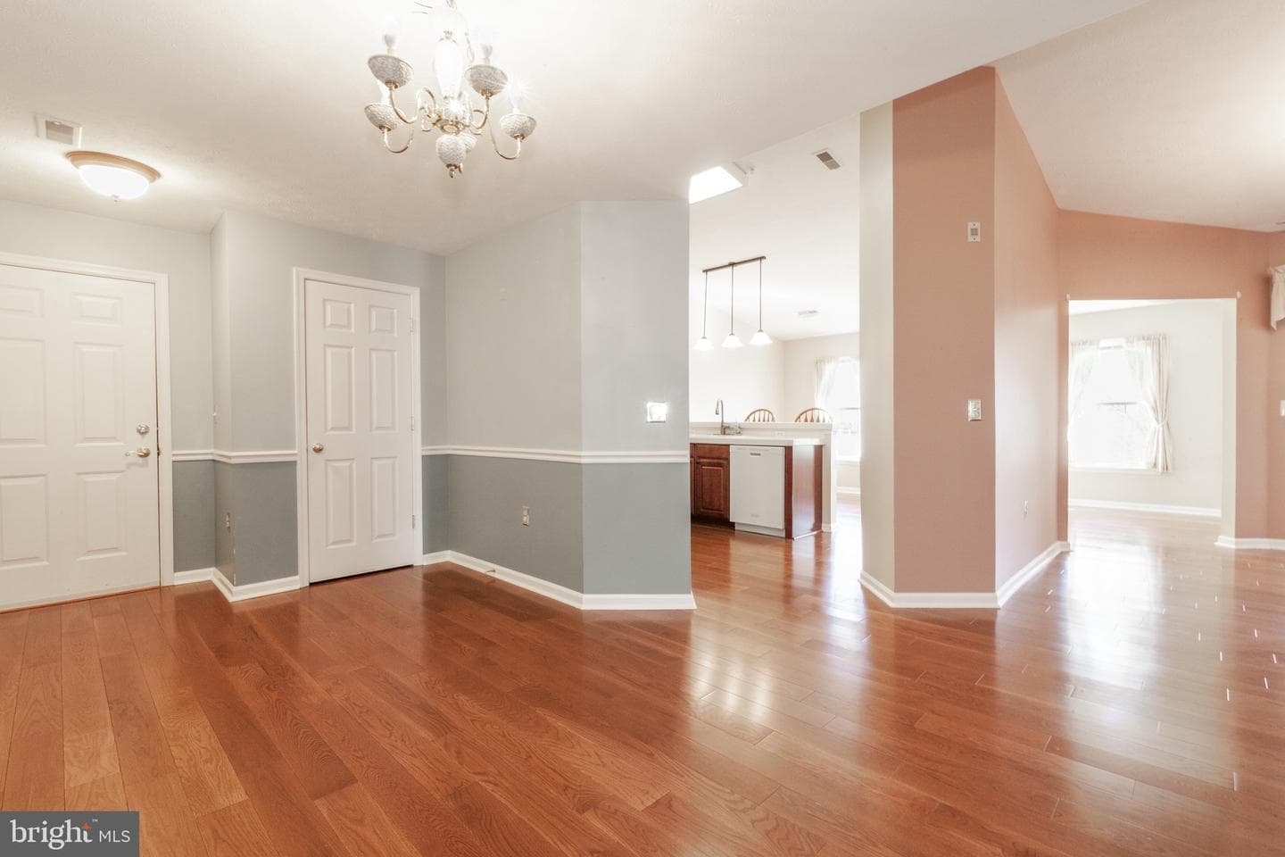 303 Willrich Circle #j photo 8