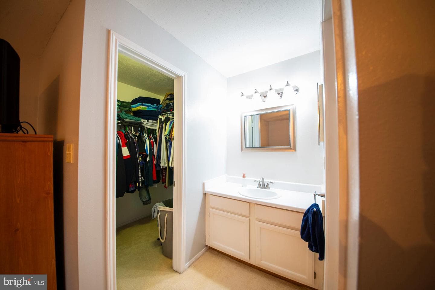 203 Yorkshire Way #203-J photo 9