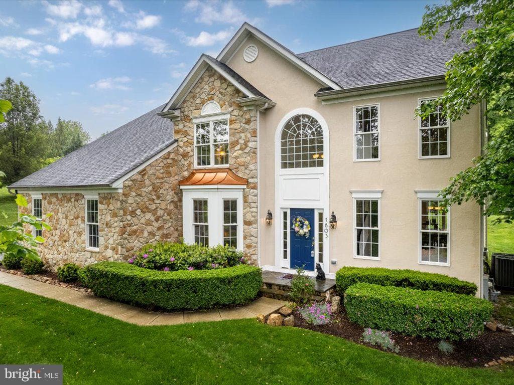 1803 Morning Brook Drive photo 3