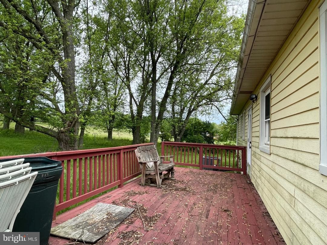 710 Earlton Road photo 3