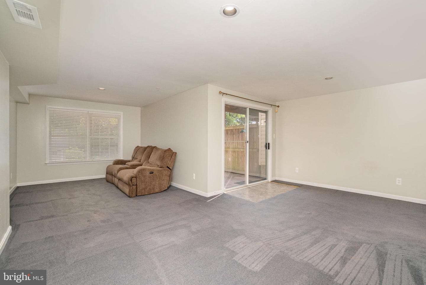 511 Green Valley Court photo 19