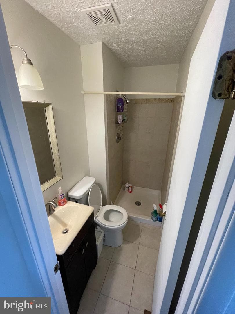 401 Liberty Court photo 20