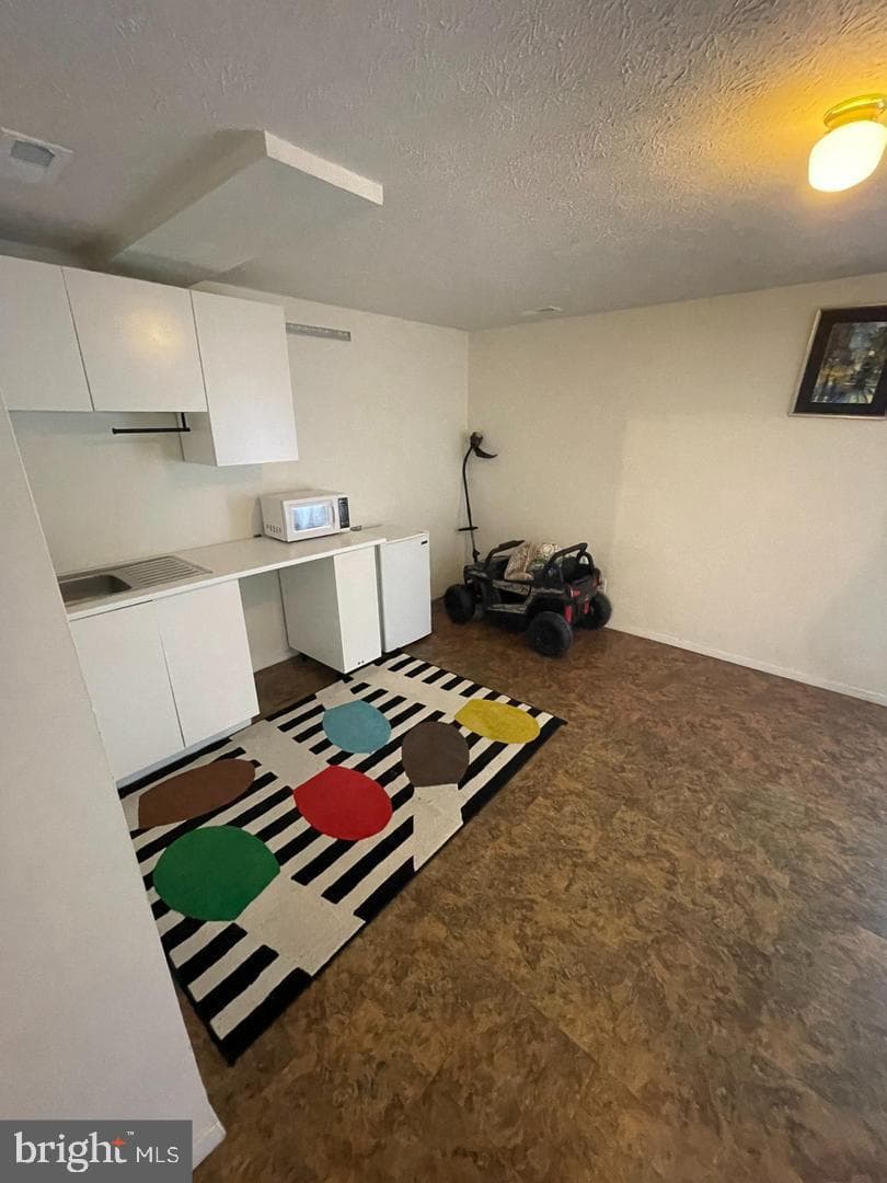 401 Liberty Court photo 21