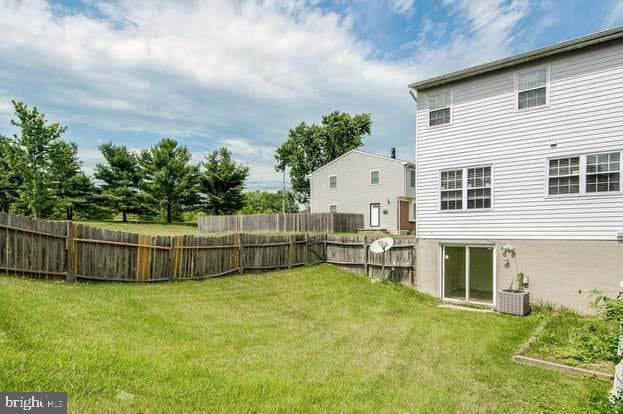 401 Liberty Court photo 24