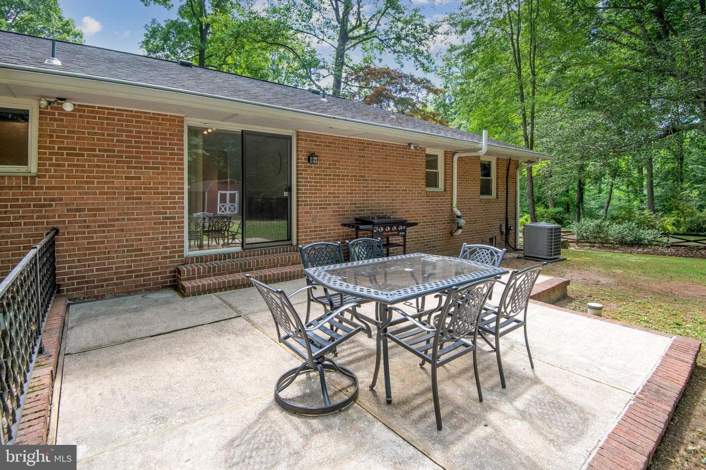 400 Stoney Terrace photo 27