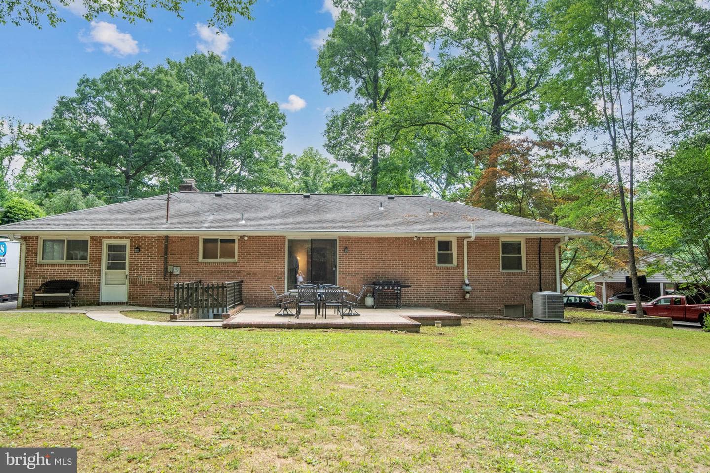 400 Stoney Terrace photo 28