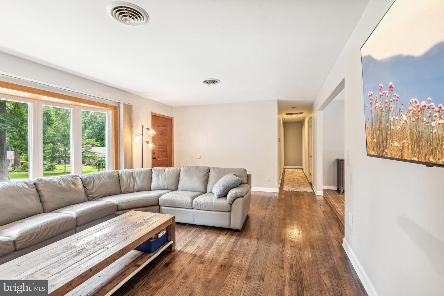 400 Stoney Terrace photo 5