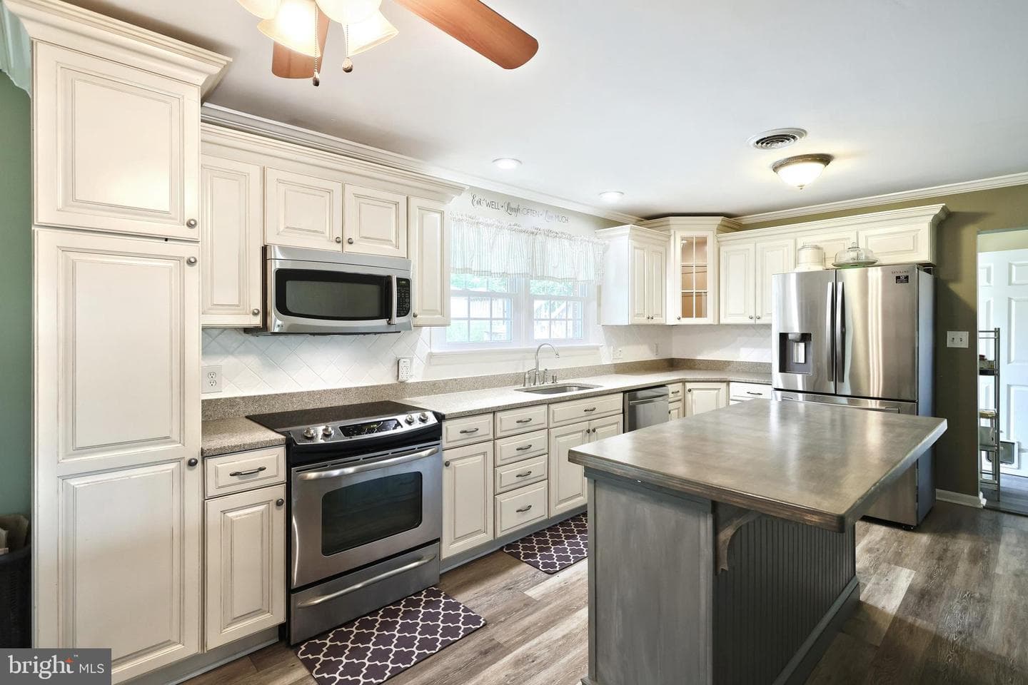 1511 Ryan Road photo 14