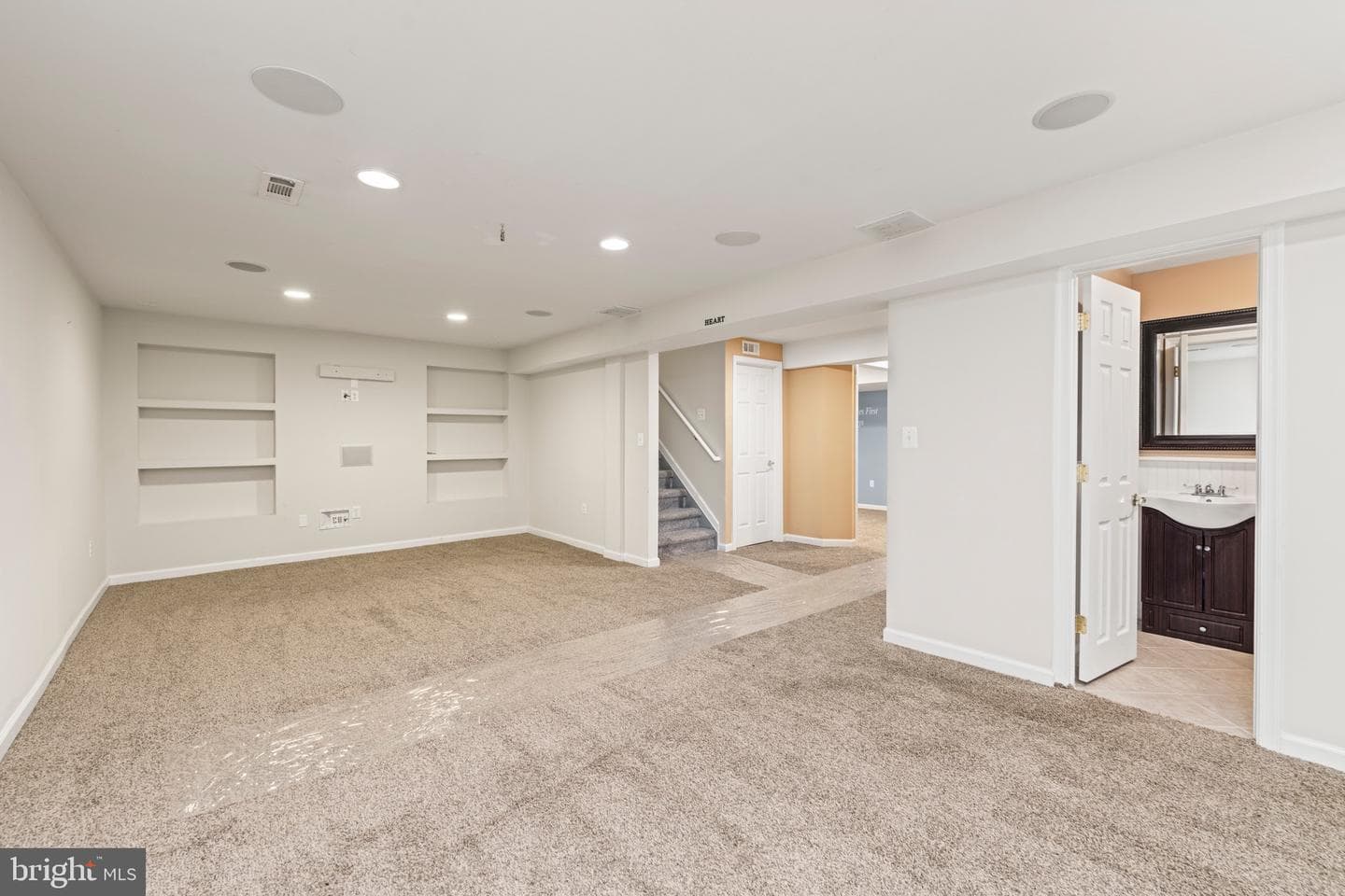 500 Gander Drive photo 40