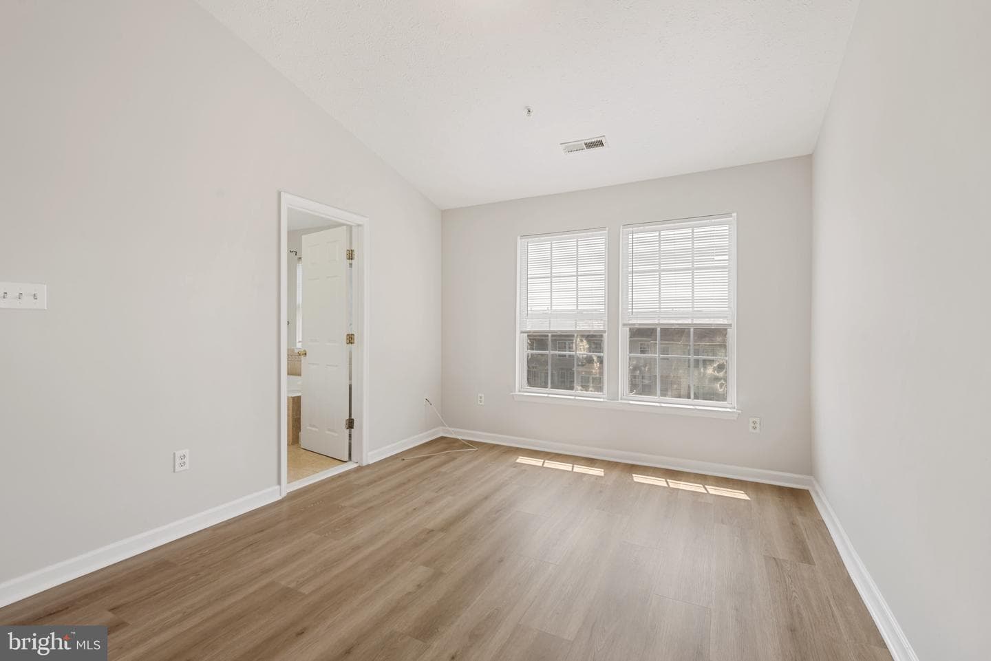 4667 Harrier Way photo 18