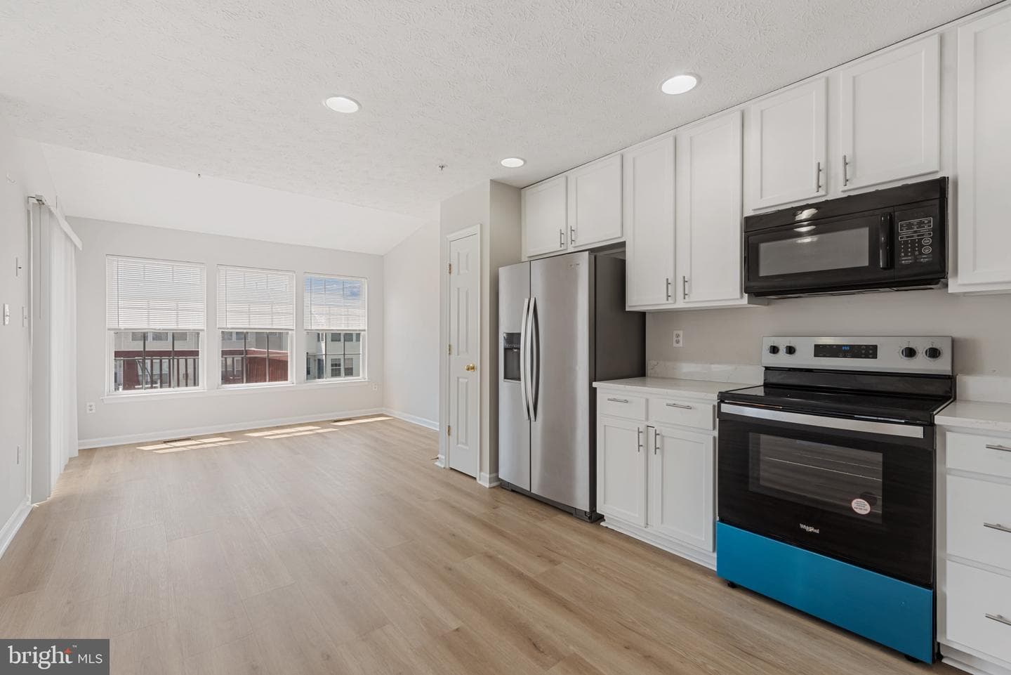 4667 Harrier Way photo 6