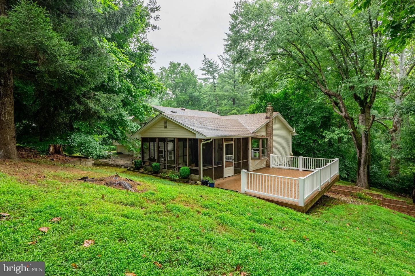 2005 Montford Drive photo 43