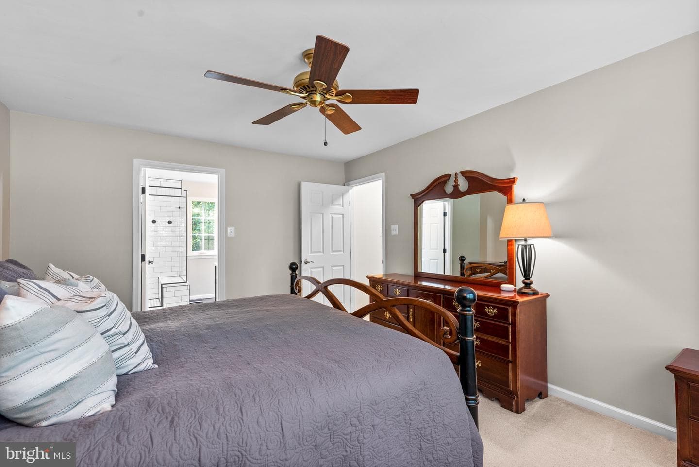 519 Inglewood Road photo 22