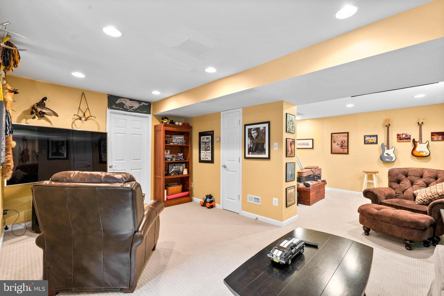 519 Inglewood Road photo 35
