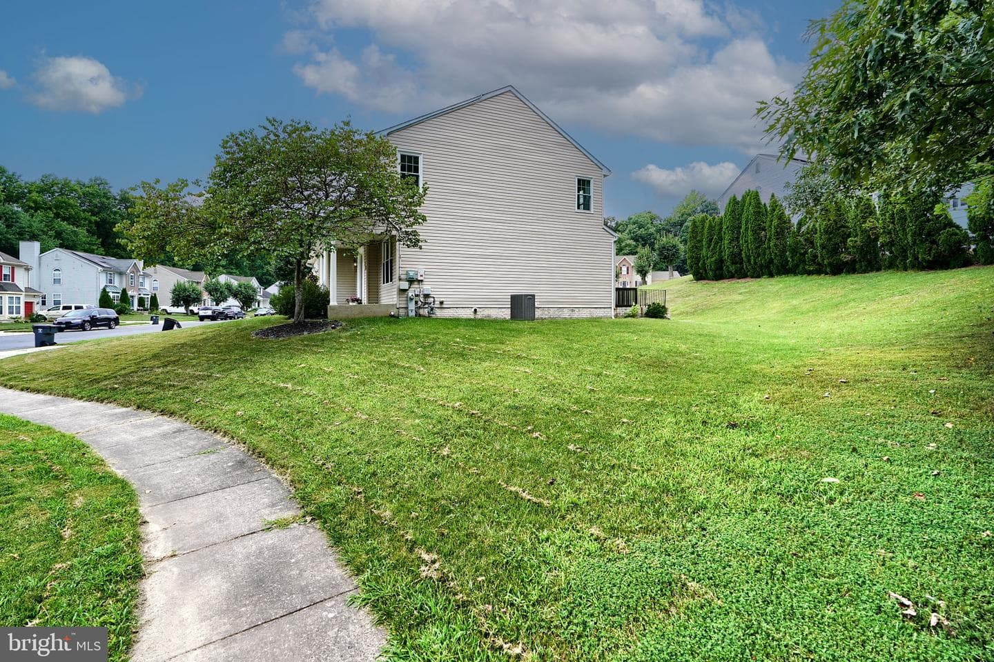4302 Foxglove Court photo 44