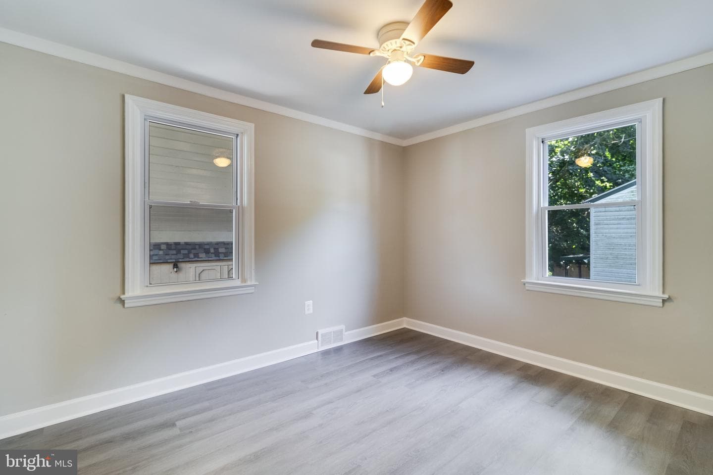 603 Chapel Terrace photo 14