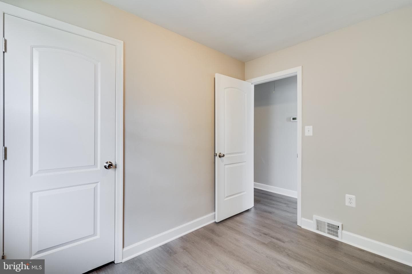 603 Chapel Terrace photo 17
