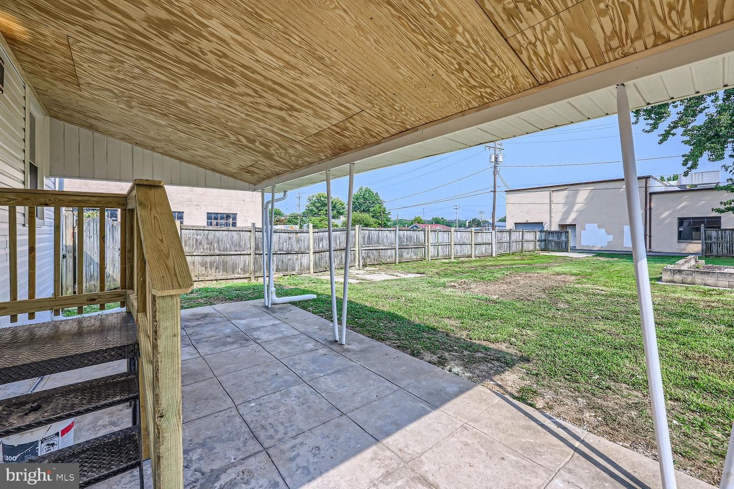 611 Lewis Street photo 25