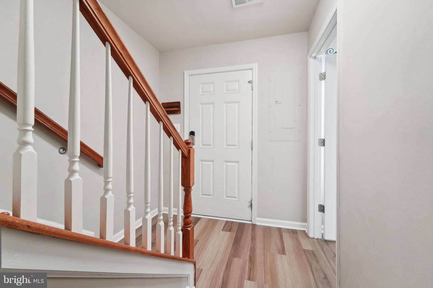 803 Wingsail Court photo 11