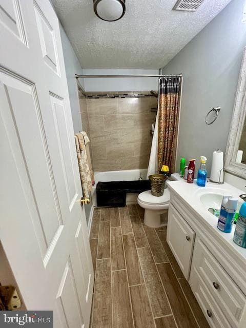 208 Merlin Drive photo 25