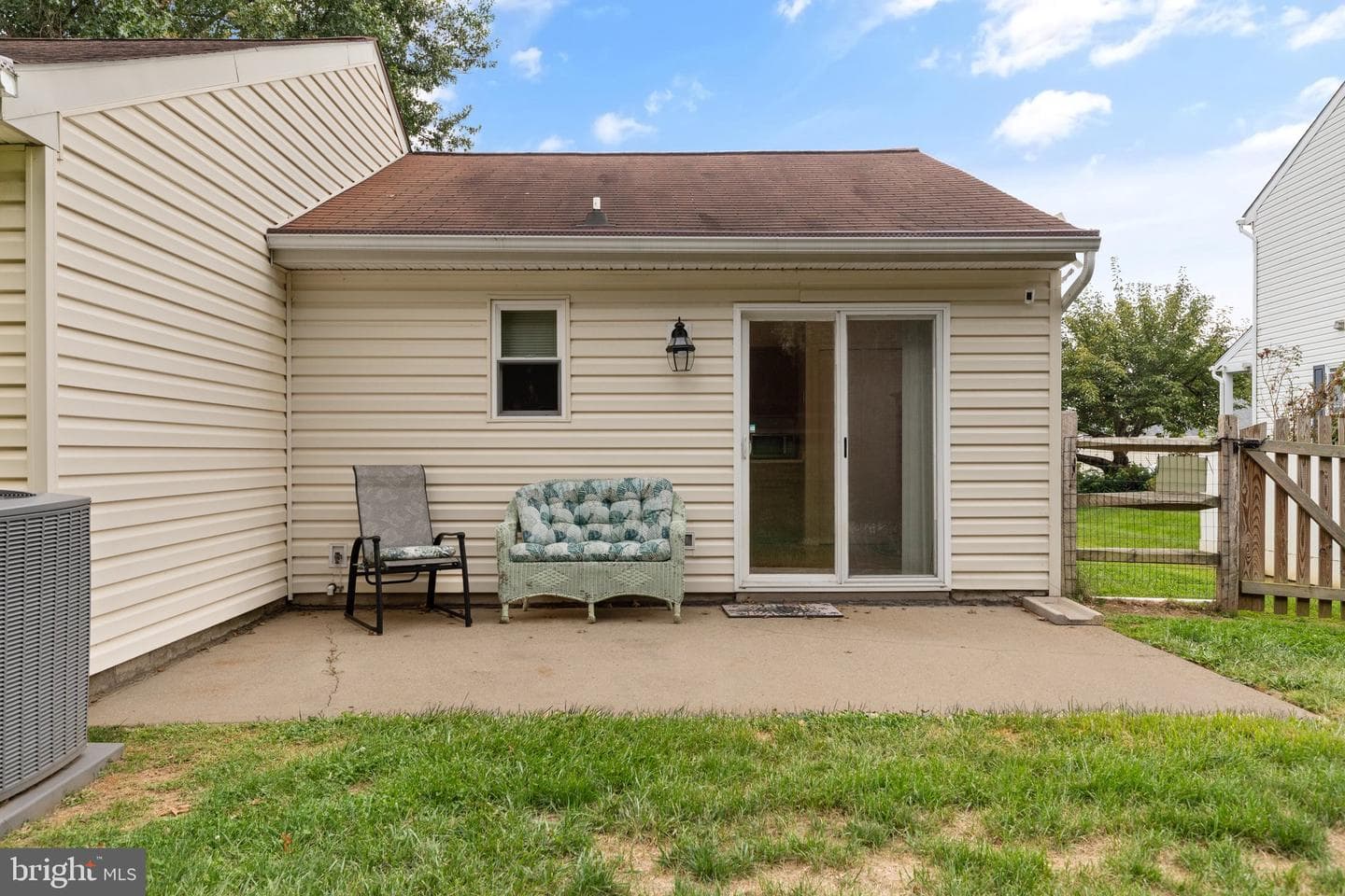 410 Denton Way photo 26